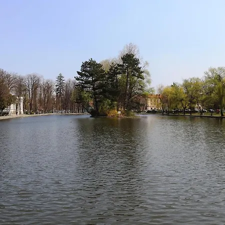 Апартаменты Park Escape