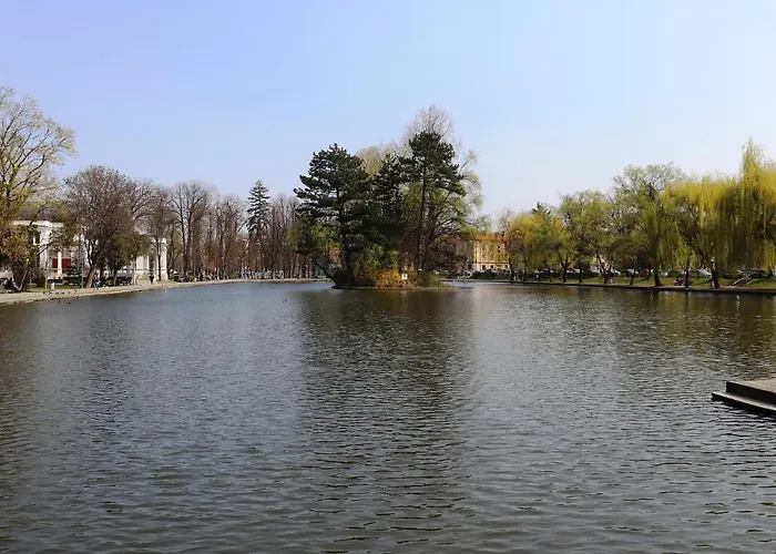 Апартаменты Park Escape